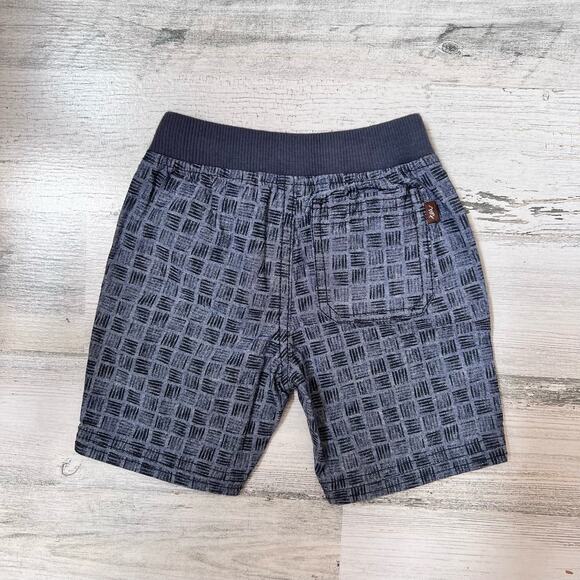 Tea Collection Boys Trucker Shorts Size 6-12M Blue Chambray Linen Cotton Pull On - Picture 2 of 6